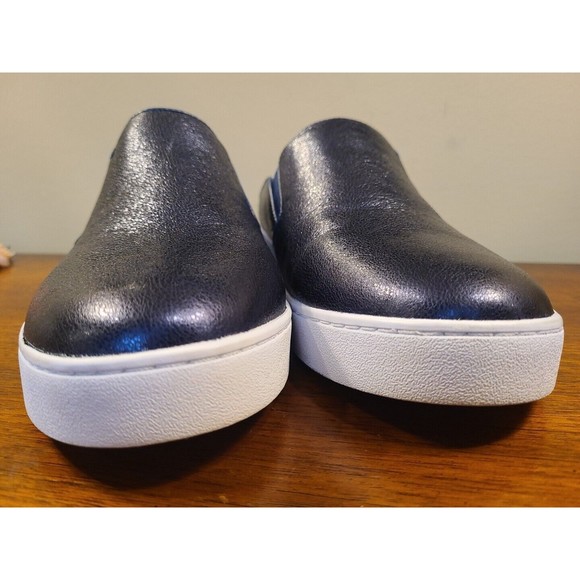 Vionic DAKOTA METALLIC NAVY BLUE Slip On Clogs Mule Flat Womens Size 9.5 - Picture 4 of 13
